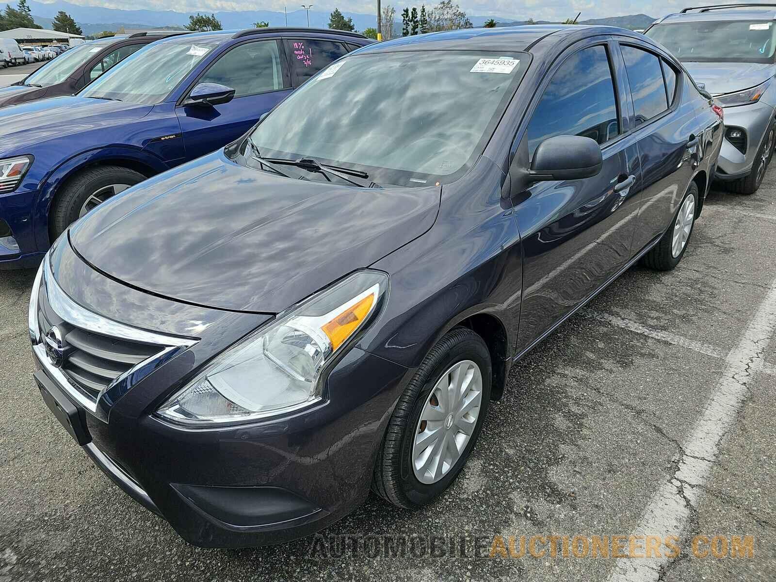 3N1CN7AP4FL957670 Nissan Versa 2015