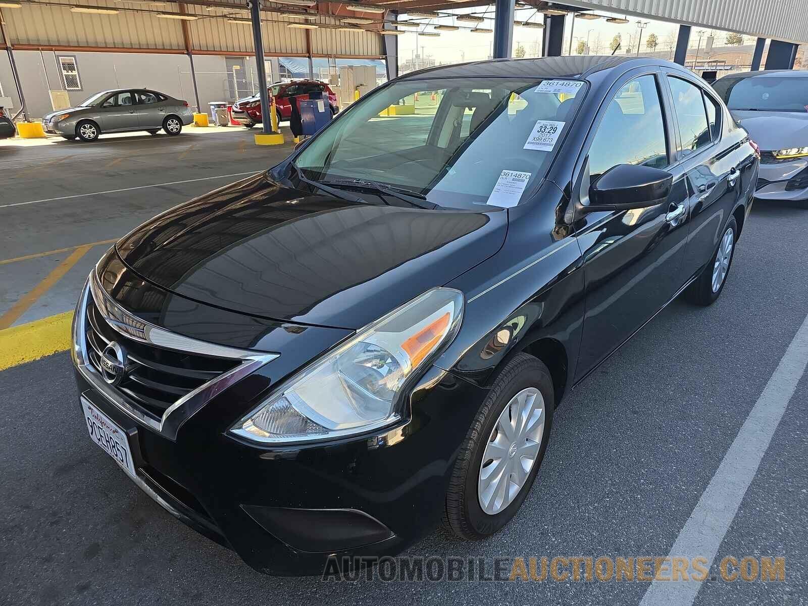 3N1CN7AP4HL839668 Nissan Versa Sedan 2017