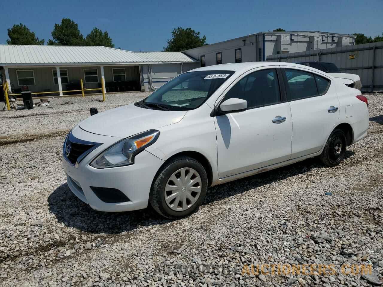 3N1CN7AP4JK392206 NISSAN VERSA 2018