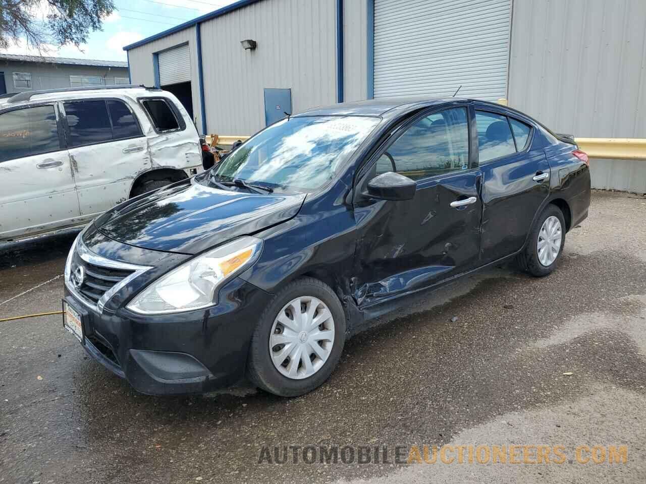 3N1CN7AP4JL808992 NISSAN VERSA 2018