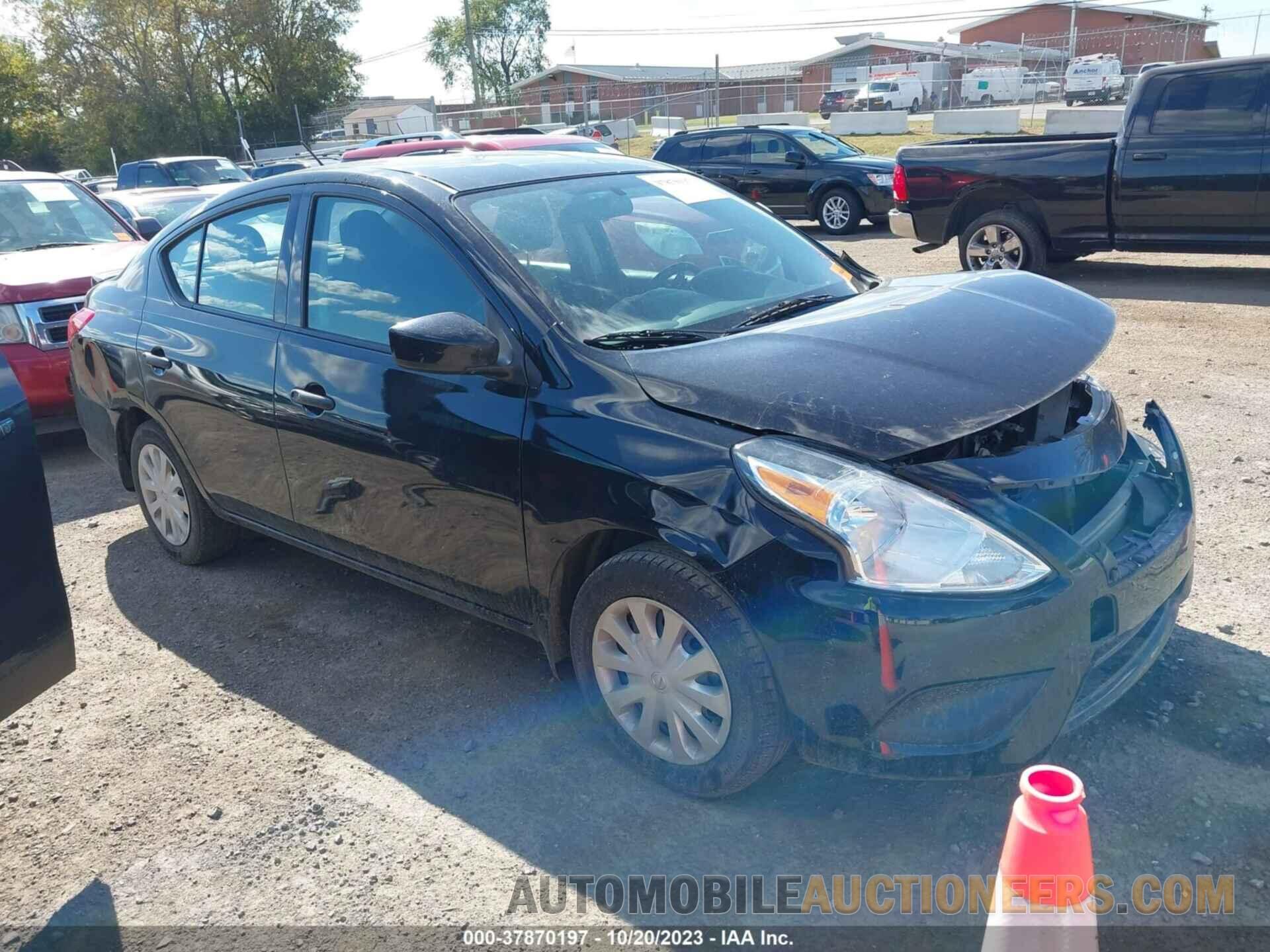 3N1CN7AP4JL809513 NISSAN VERSA 2018