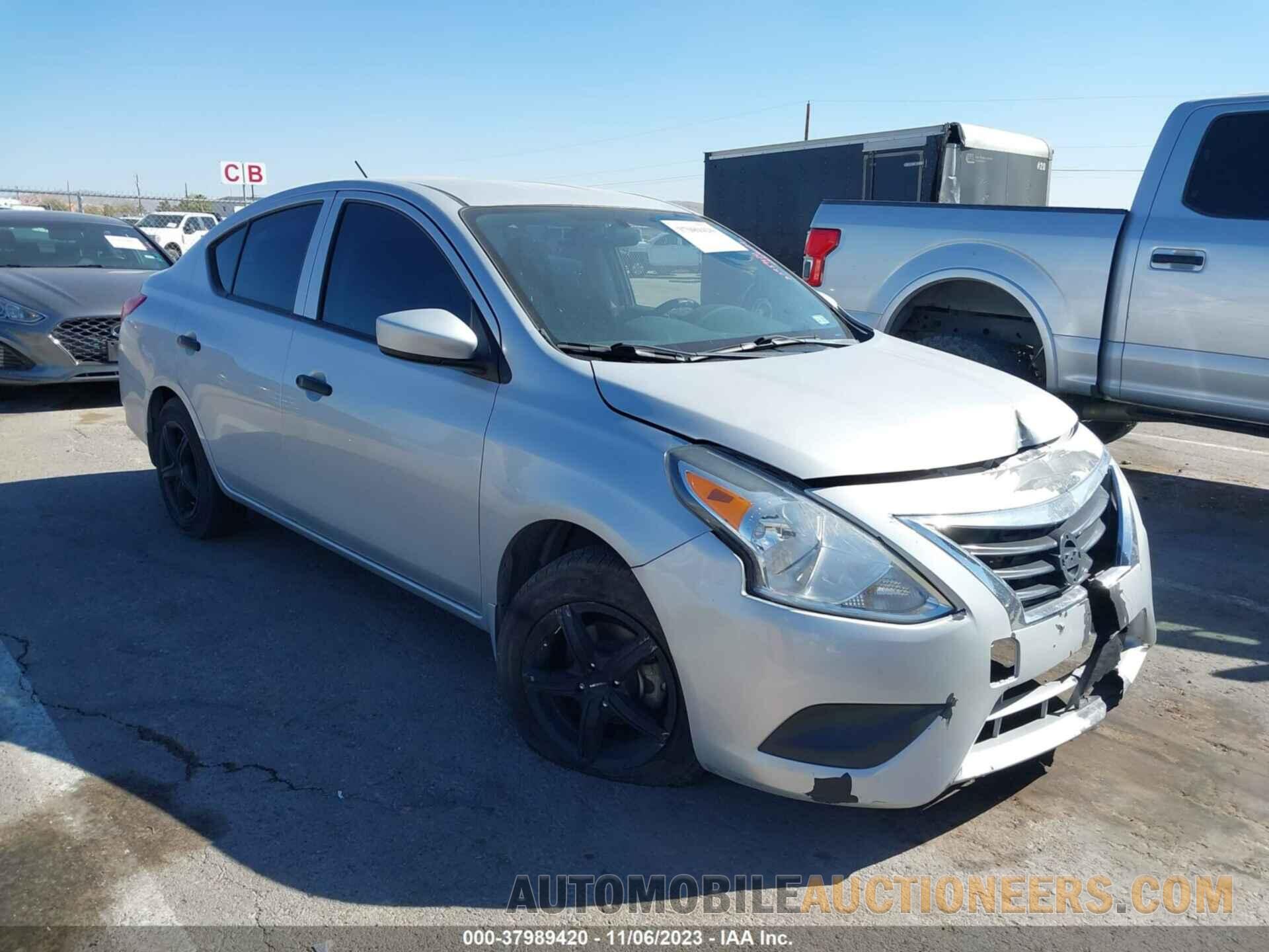 3N1CN7AP4JL841586 NISSAN VERSA 2018