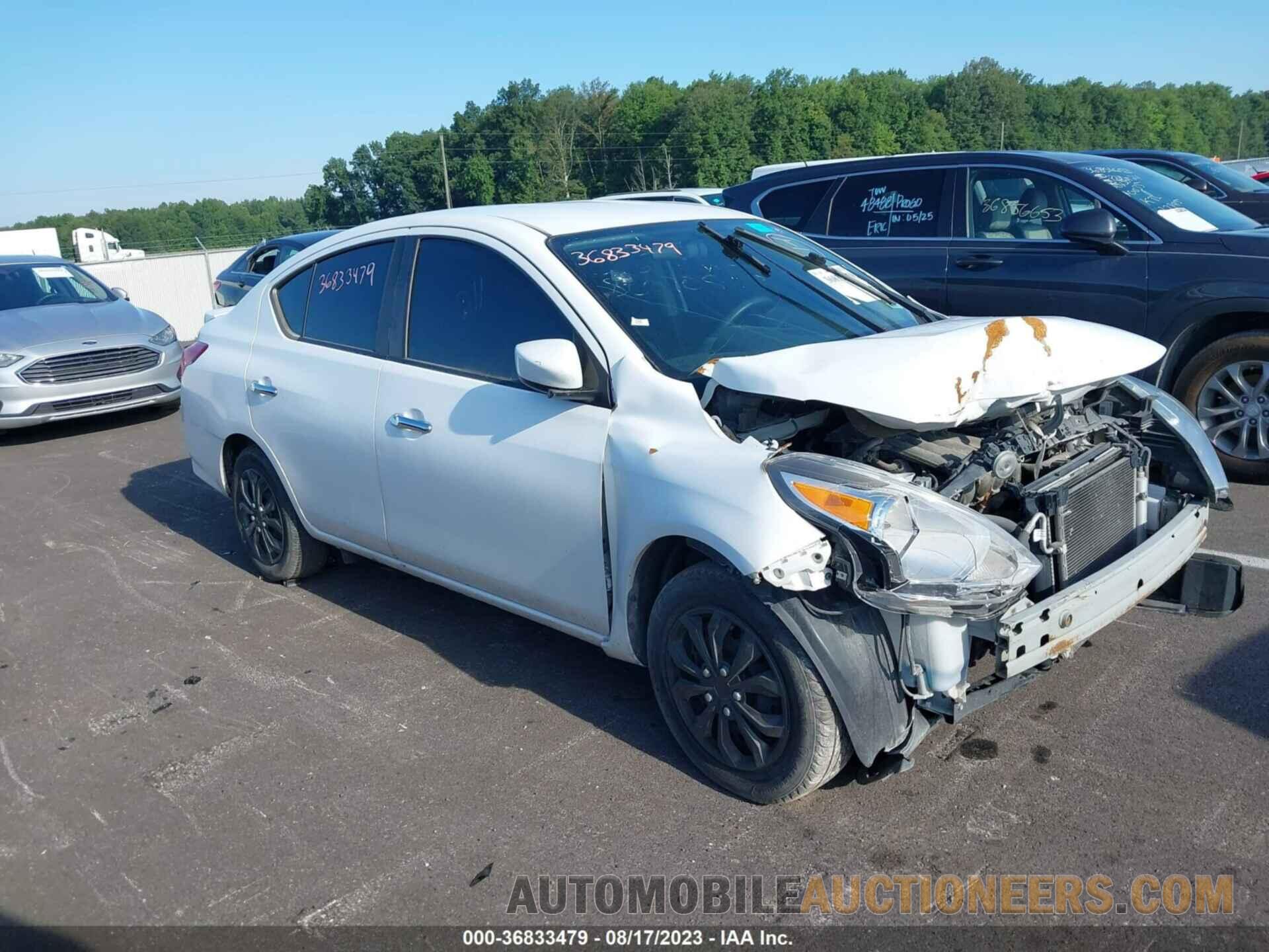 3N1CN7AP4JL860705 NISSAN VERSA SEDAN 2018