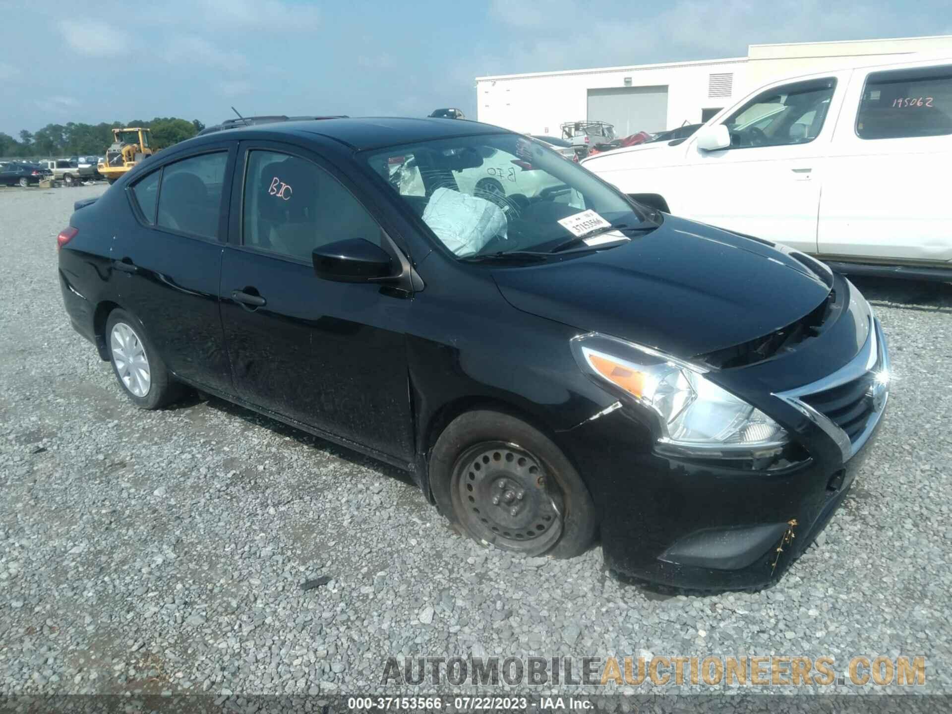 3N1CN7AP4JL886849 NISSAN VERSA 2018