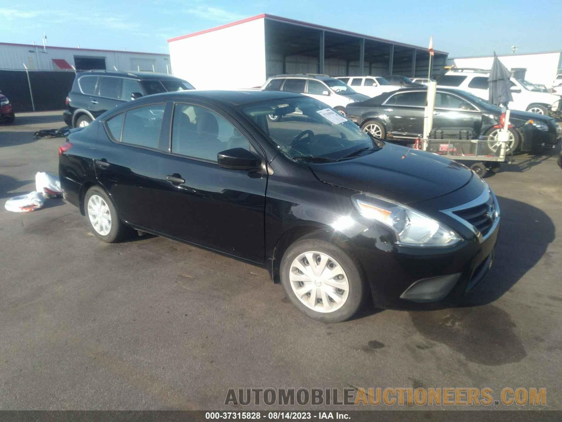 3N1CN7AP4JL887371 NISSAN VERSA SEDAN 2018