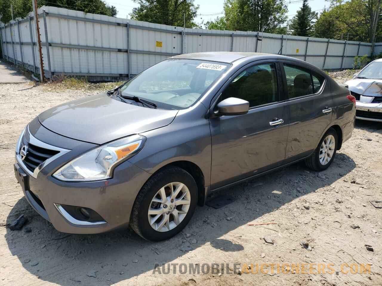 3N1CN7AP4KL800537 NISSAN VERSA 2019