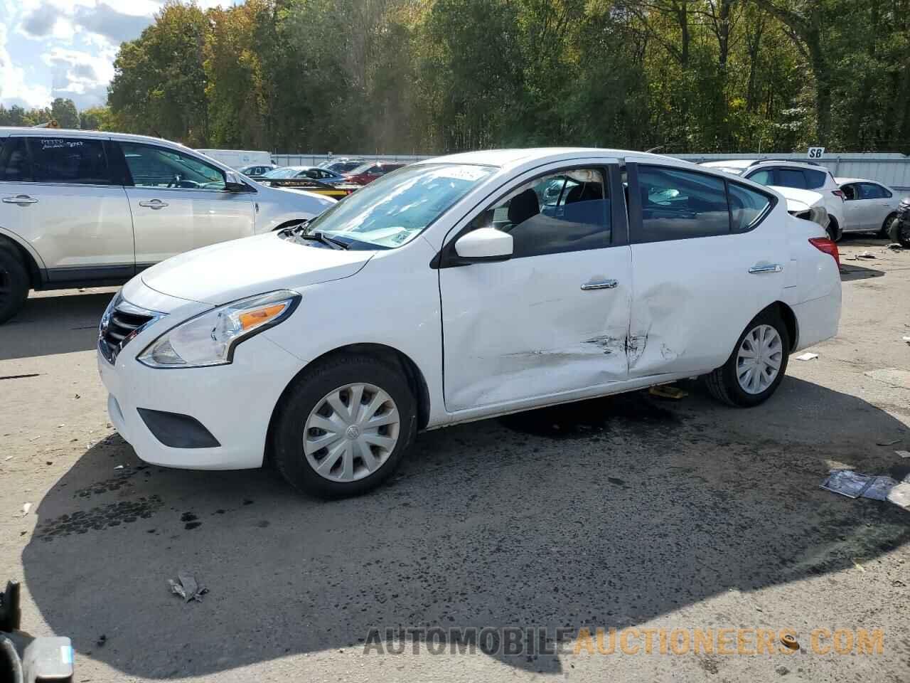 3N1CN7AP4KL800702 NISSAN VERSA 2019