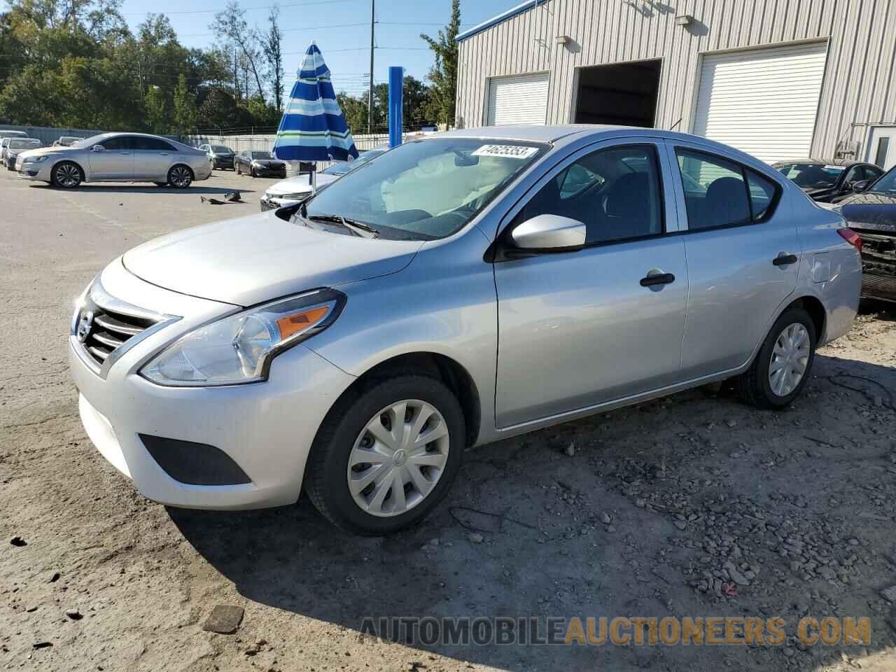 3N1CN7AP4KL801588 NISSAN VERSA 2019