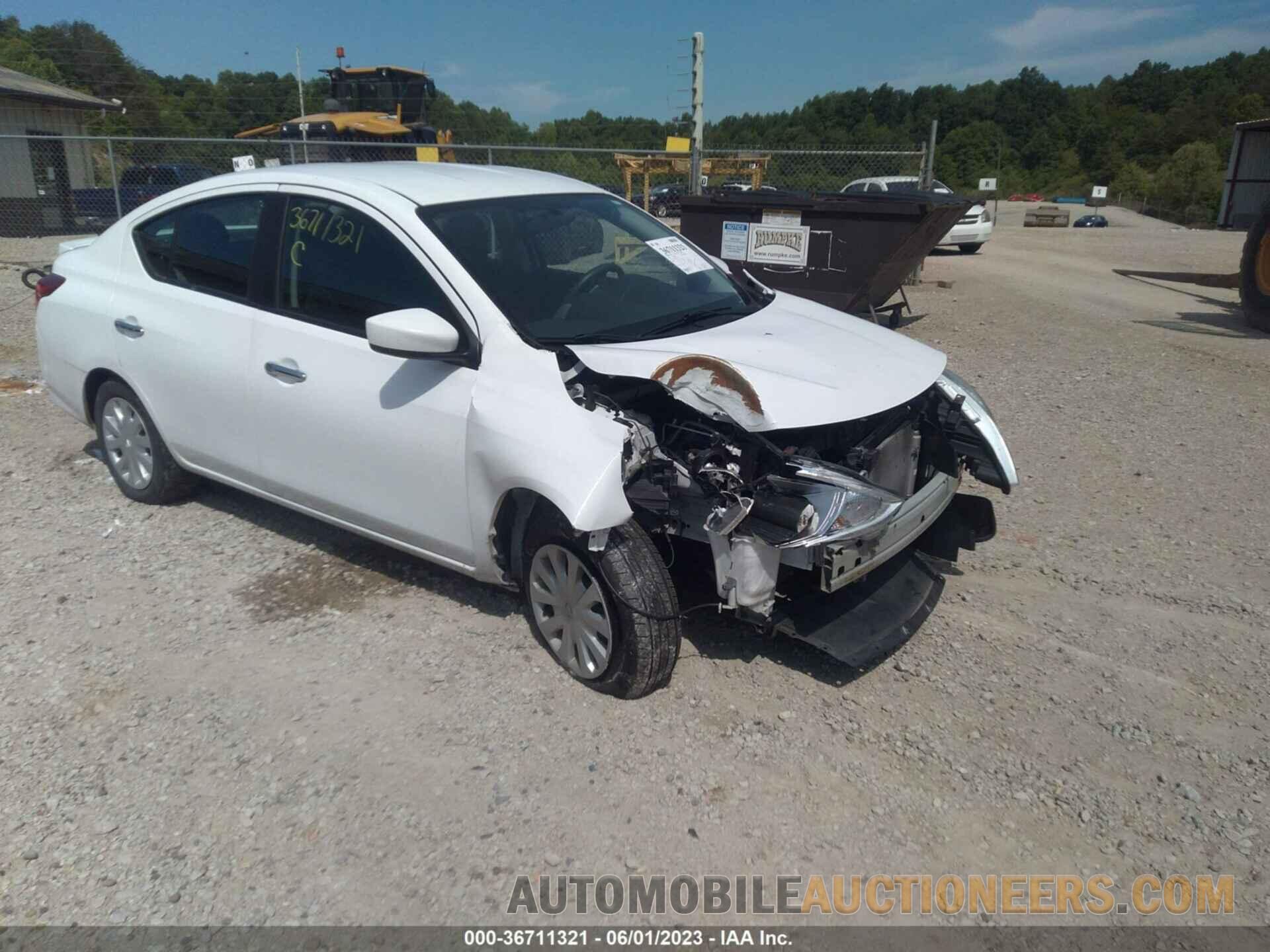 3N1CN7AP4KL804099 NISSAN VERSA SEDAN 2019