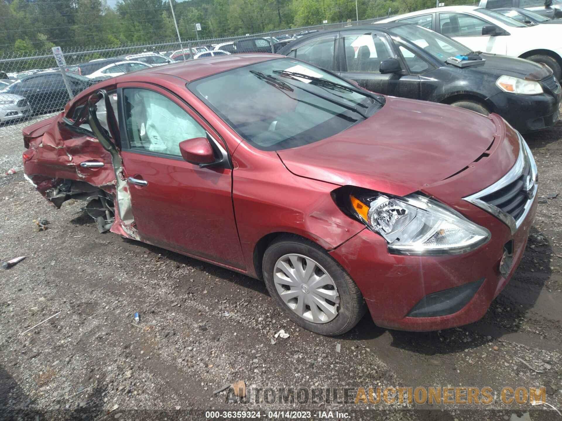 3N1CN7AP4KL807889 NISSAN VERSA SEDAN 2019