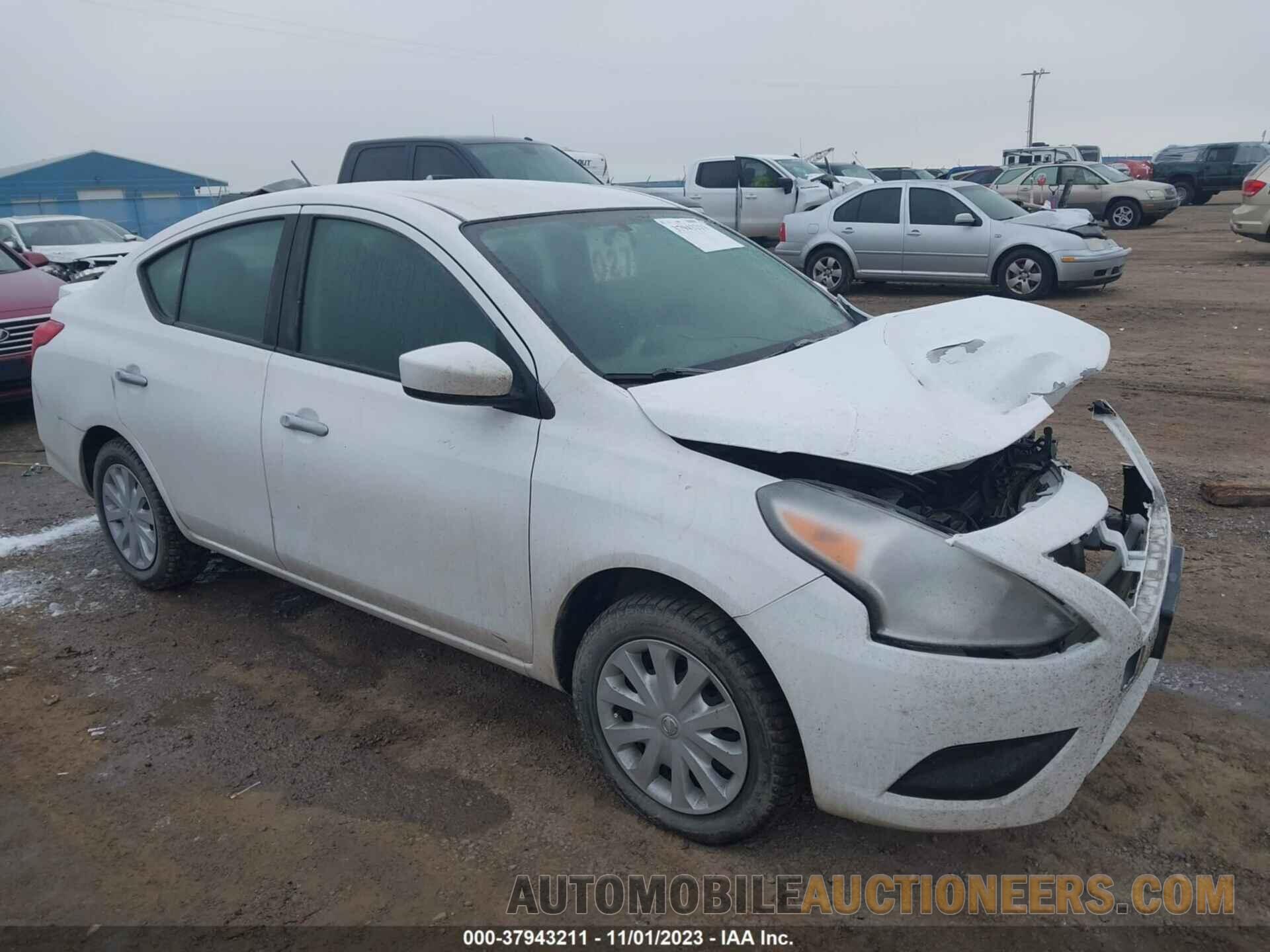 3N1CN7AP4KL813868 NISSAN VERSA 2019