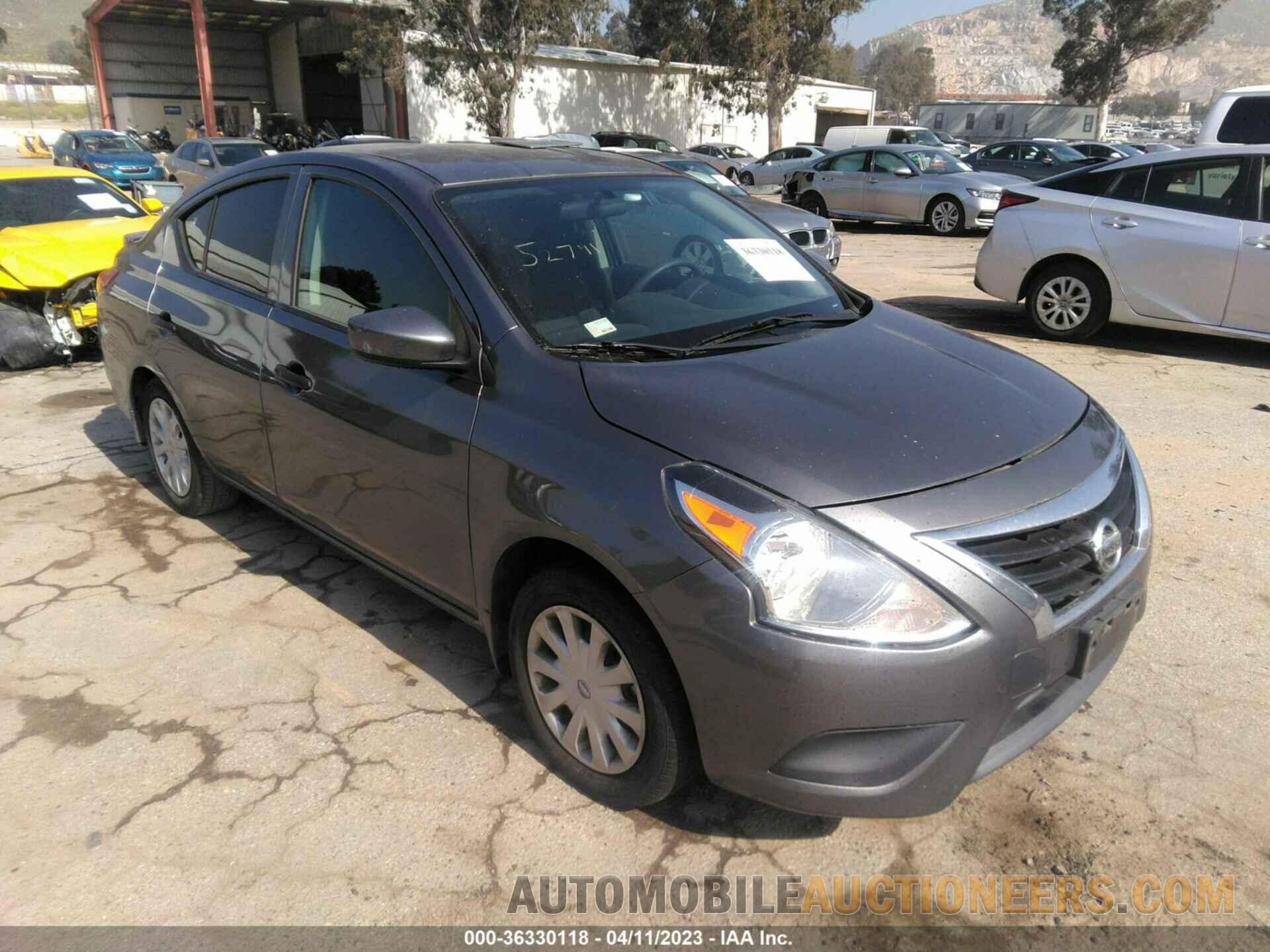 3N1CN7AP4KL819881 NISSAN VERSA SEDAN 2019