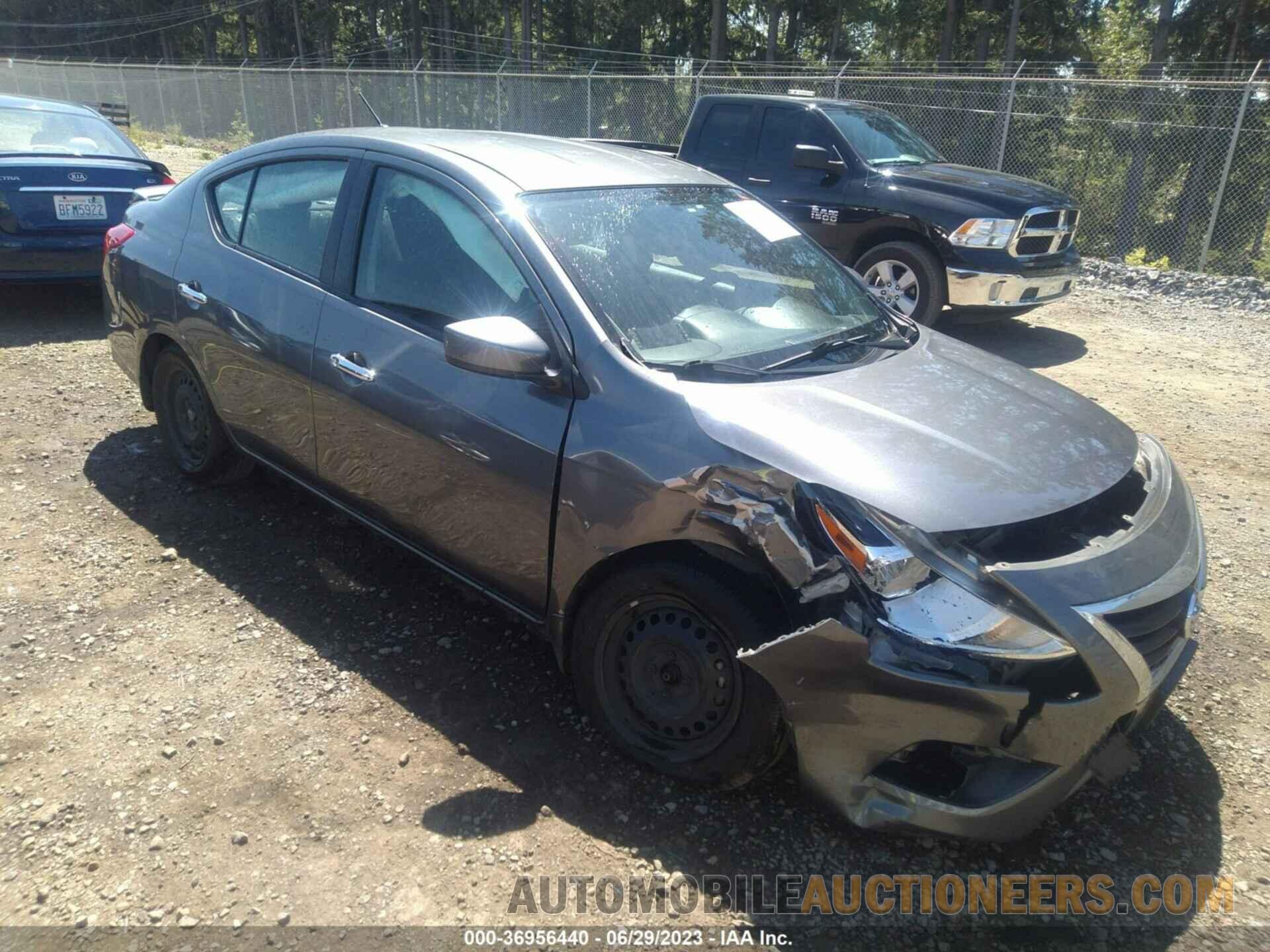 3N1CN7AP4KL828080 NISSAN VERSA SEDAN 2019