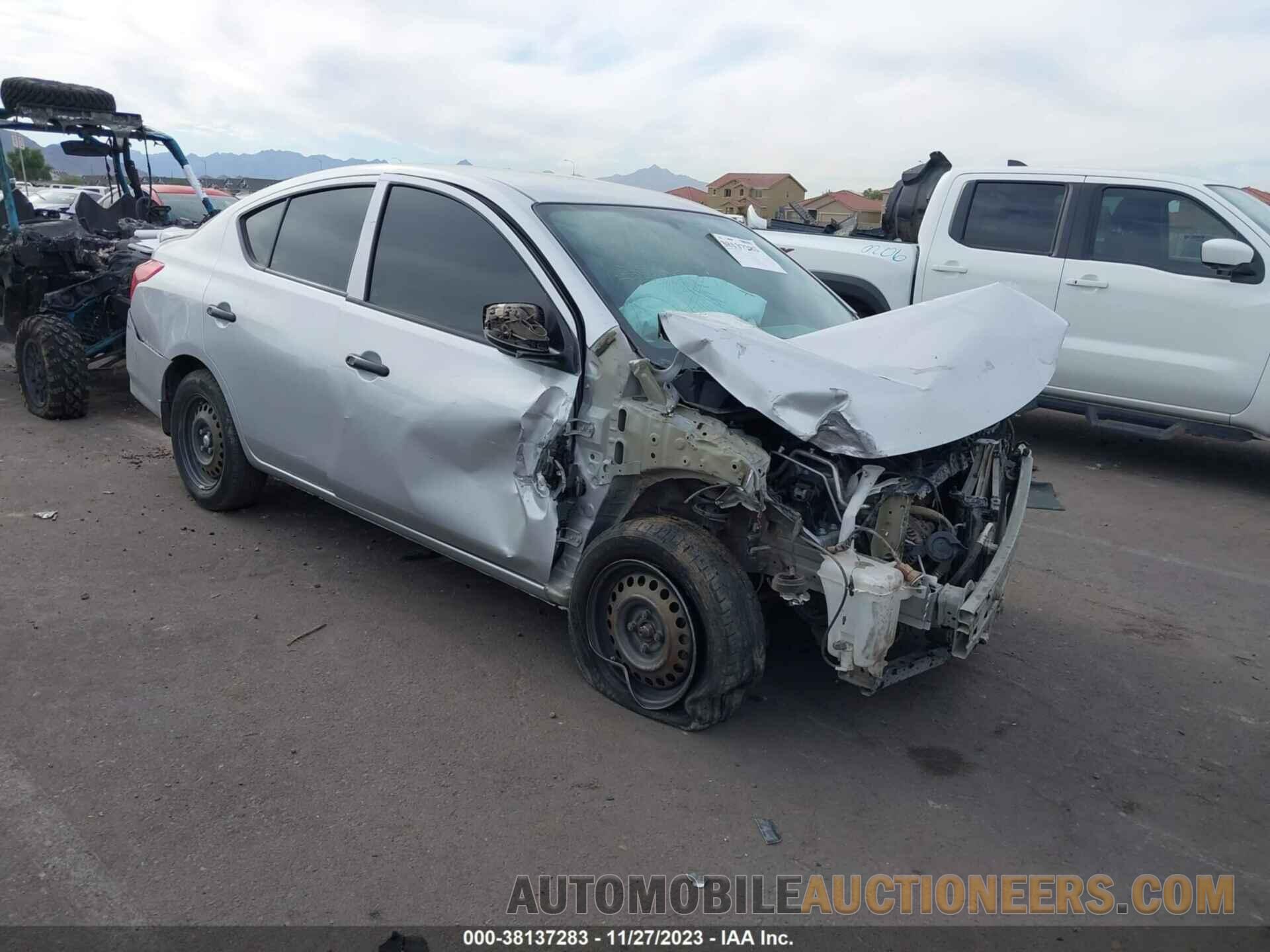 3N1CN7AP4KL837359 NISSAN VERSA 2019