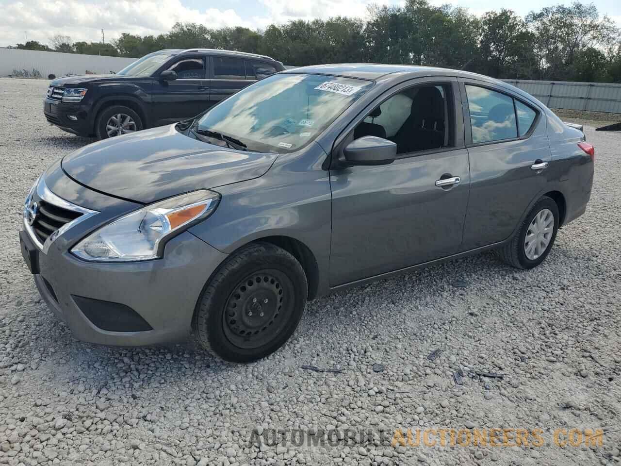 3N1CN7AP4KL842481 NISSAN VERSA 2019