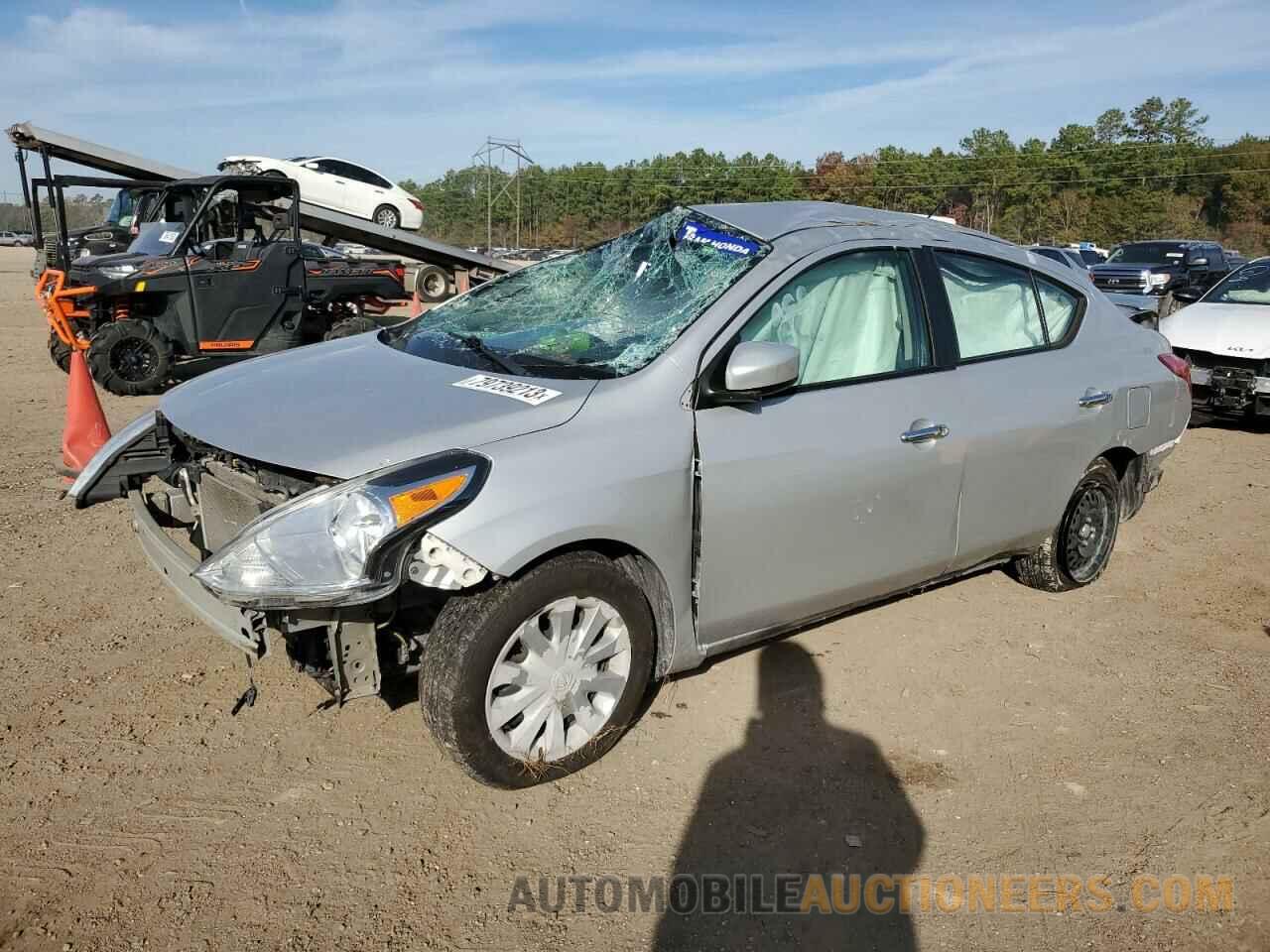 3N1CN7AP4KL849995 NISSAN VERSA 2019