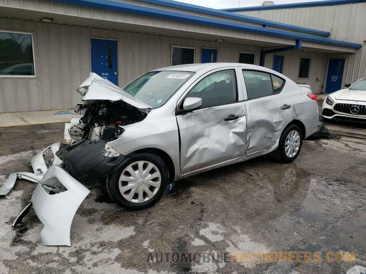 3N1CN7AP4KL861077 NISSAN VERSA 2019