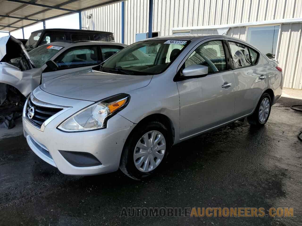 3N1CN7AP4KL871396 NISSAN VERSA 2019