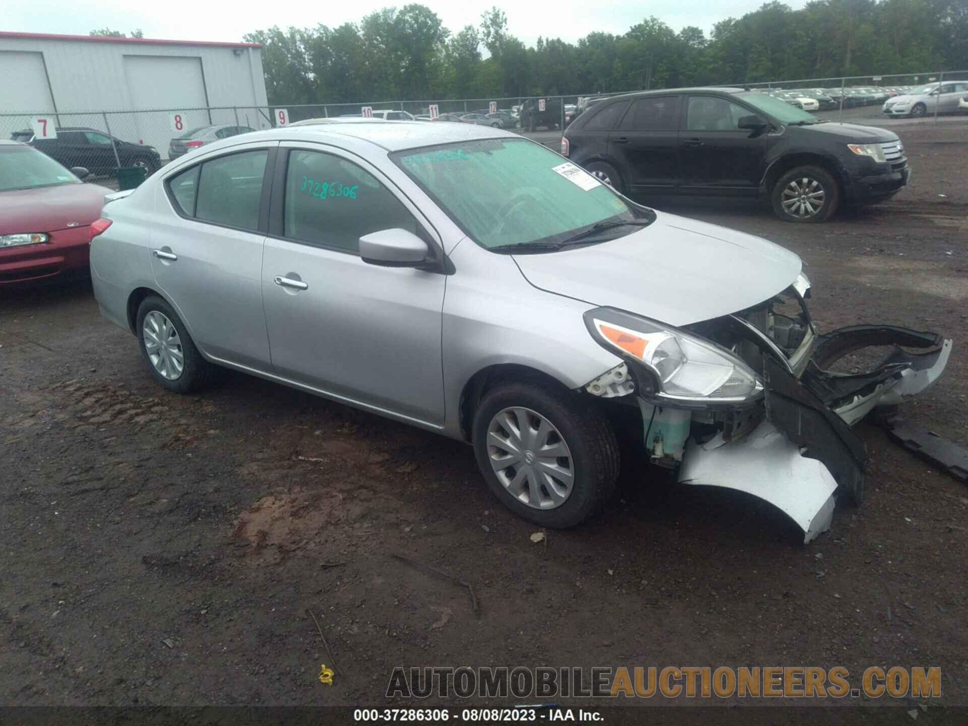 3N1CN7AP4KL879594 NISSAN VERSA SEDAN 2019