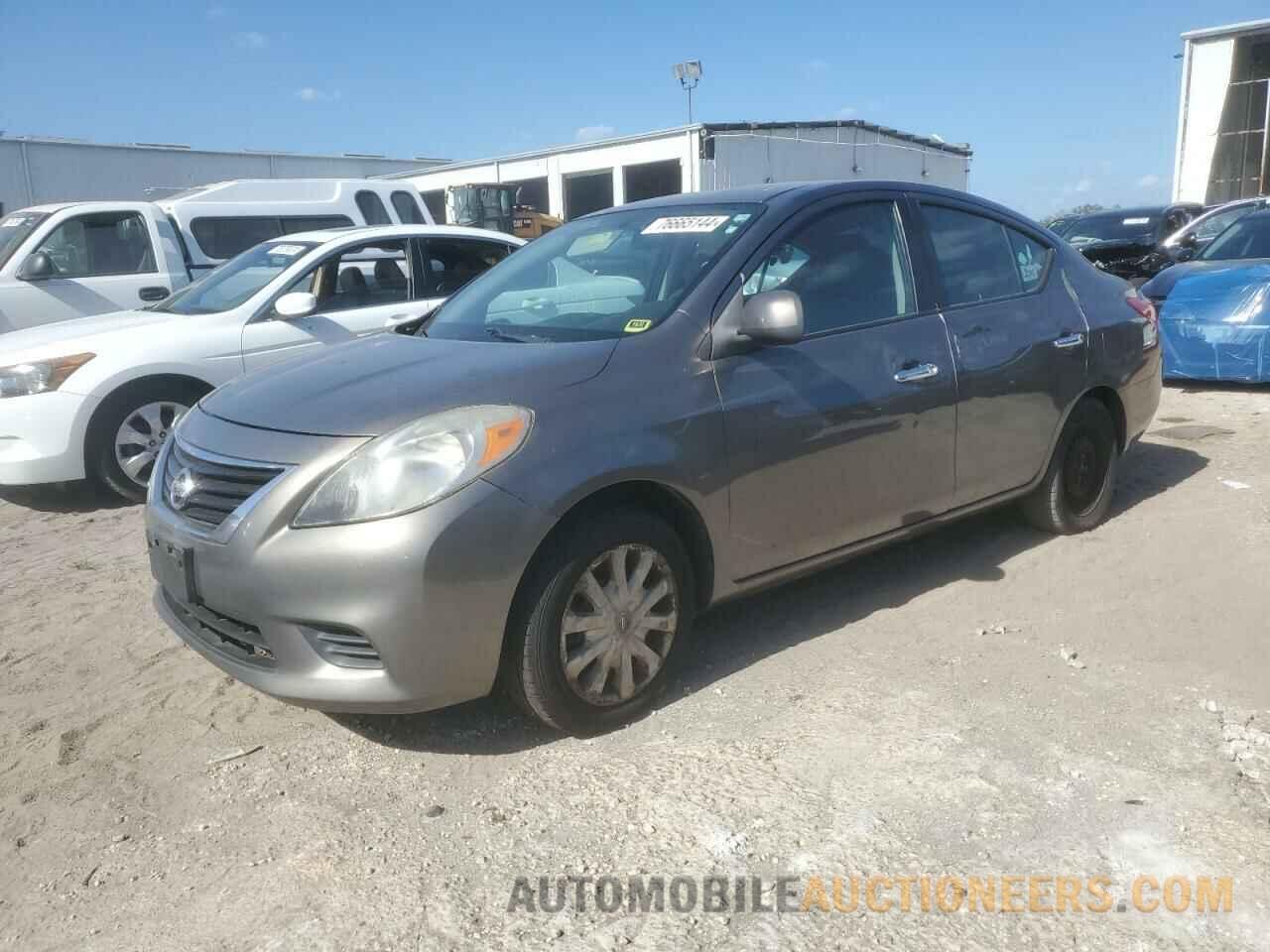 3N1CN7AP5CL836870 NISSAN VERSA 2012