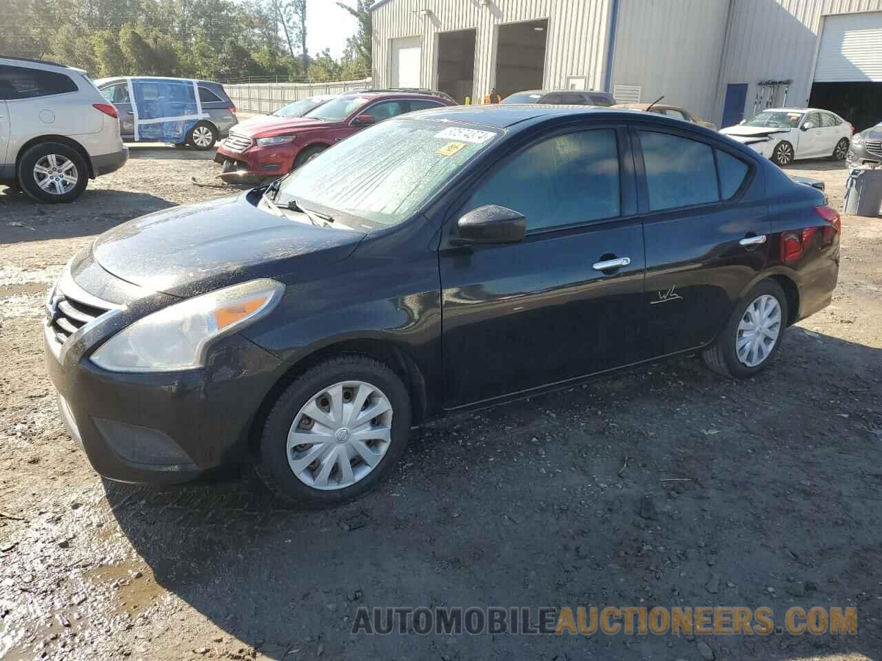 3N1CN7AP5FL924127 NISSAN VERSA 2015