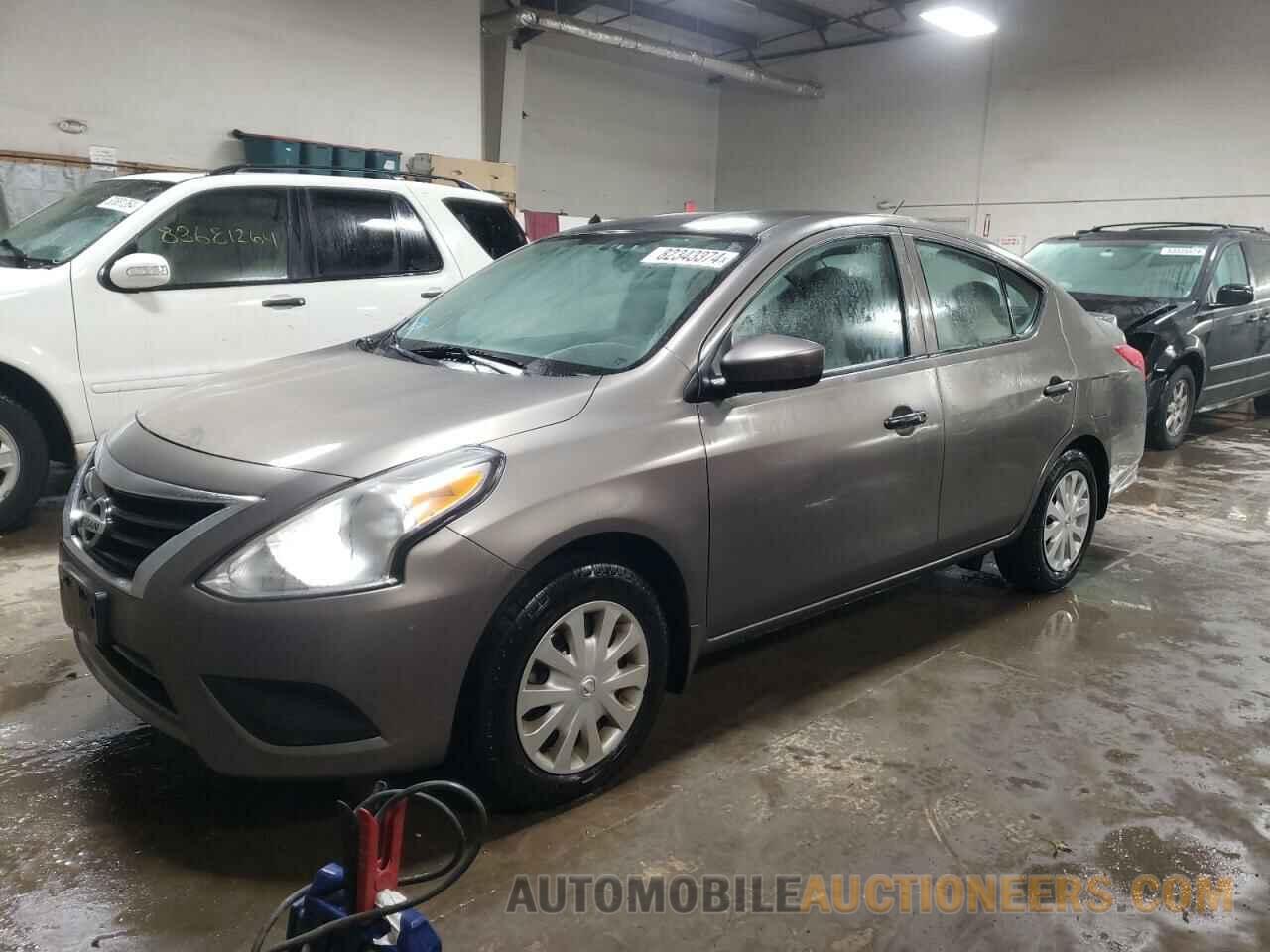 3N1CN7AP5HL818327 NISSAN VERSA 2017