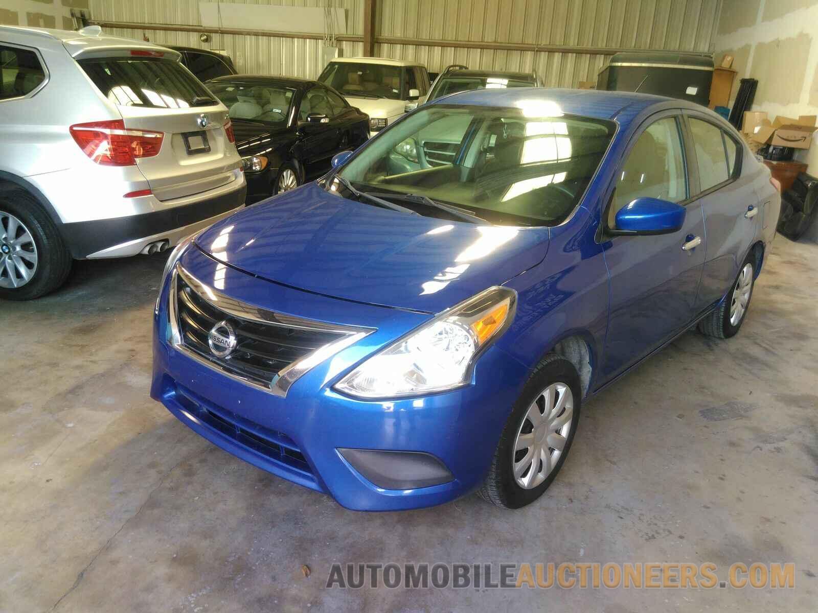 3N1CN7AP5HL894307 Nissan Versa Sedan 2017