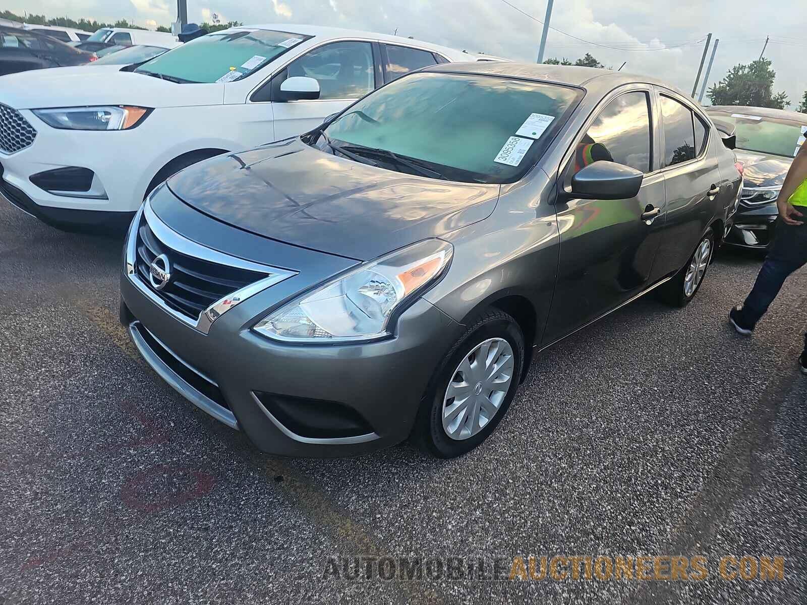 3N1CN7AP5HL905516 Nissan Versa Sedan 2017