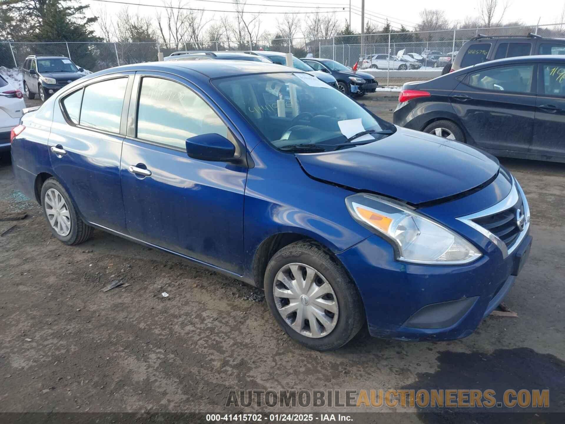 3N1CN7AP5JL800741 NISSAN VERSA 2018