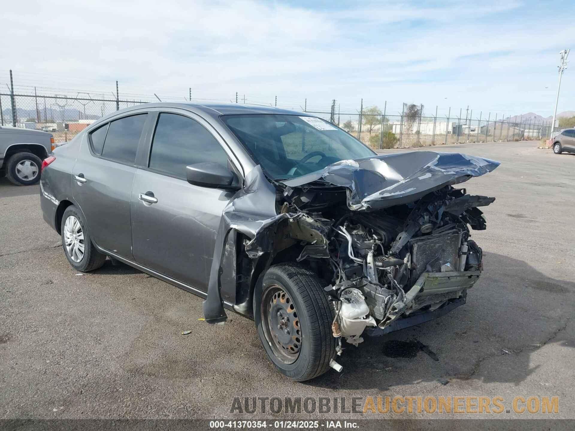 3N1CN7AP5JL801307 NISSAN VERSA 2018