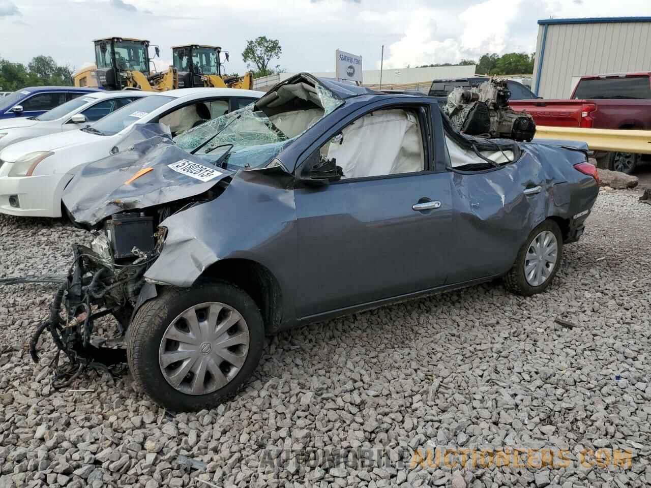 3N1CN7AP5JL809018 NISSAN VERSA 2018