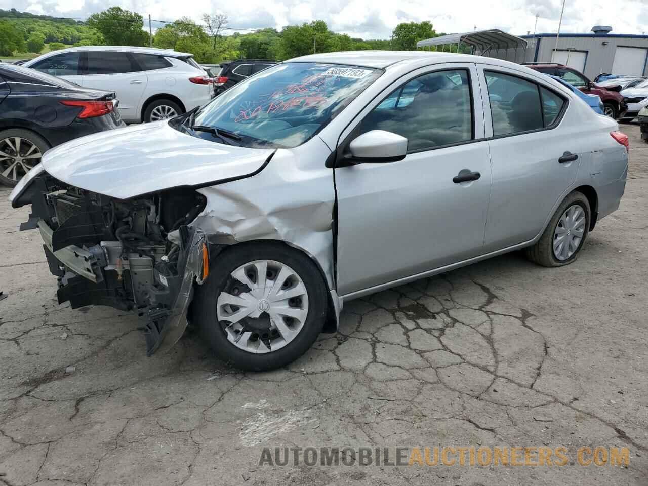 3N1CN7AP5JL815157 NISSAN VERSA 2018