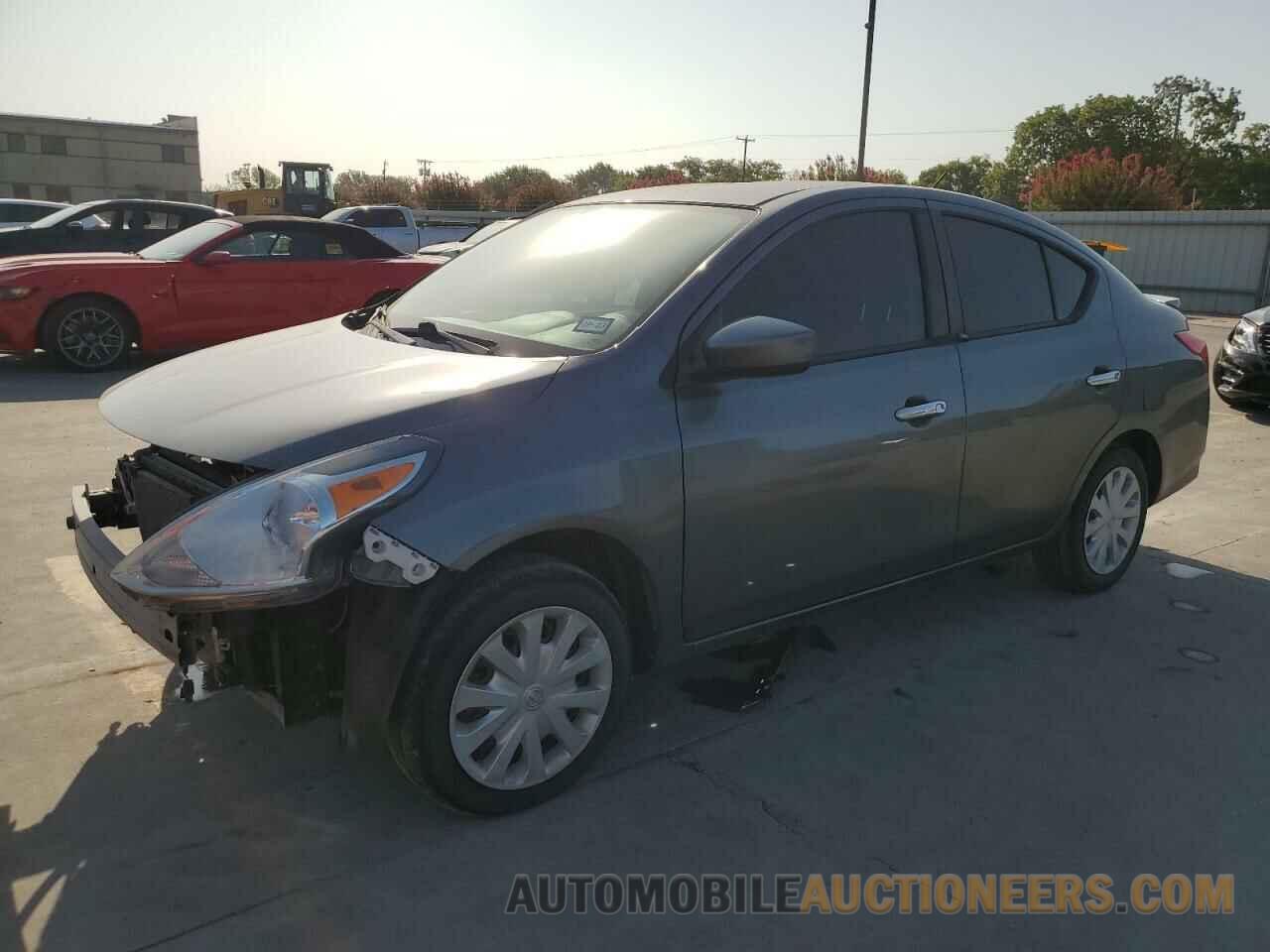 3N1CN7AP5JL816132 NISSAN VERSA 2018