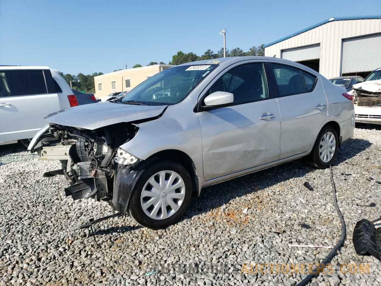 3N1CN7AP5JL820620 NISSAN VERSA 2018