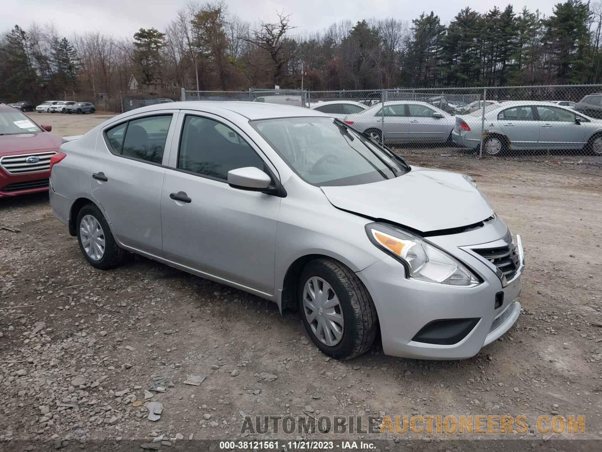 3N1CN7AP5JL828488 NISSAN VERSA 2018