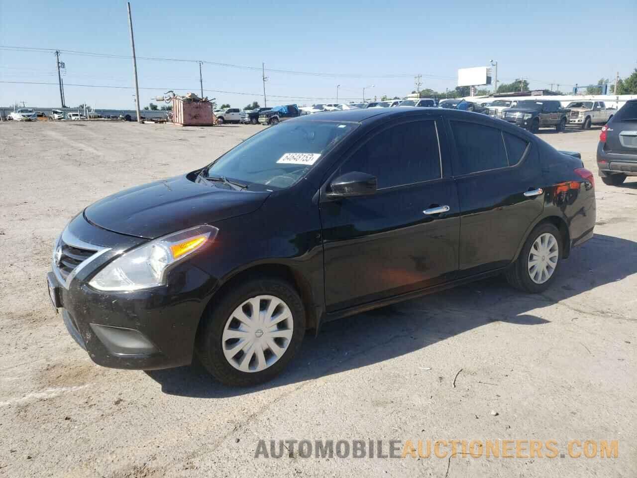 3N1CN7AP5JL831164 NISSAN VERSA 2018