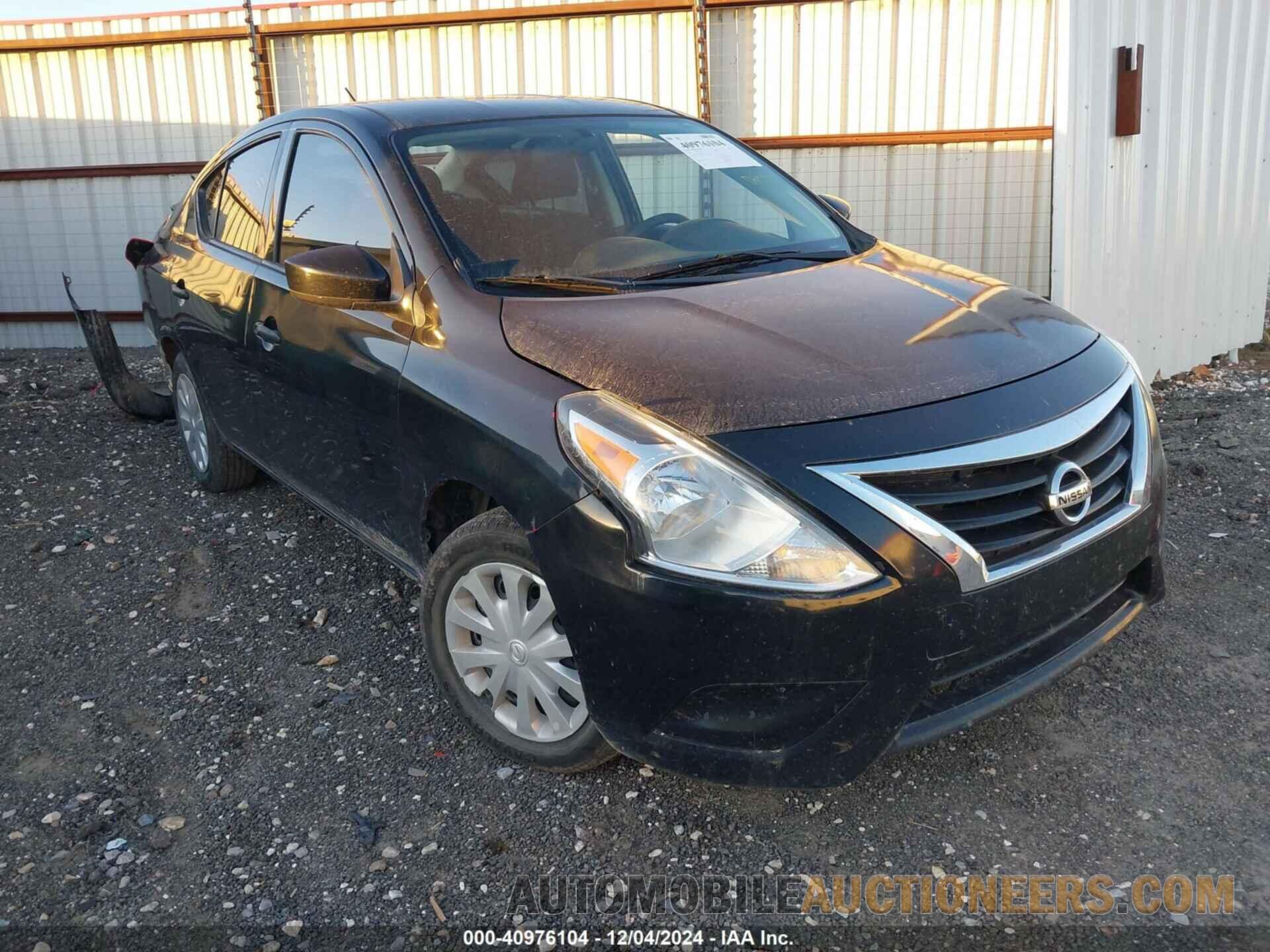 3N1CN7AP5JL834582 NISSAN VERSA 2018