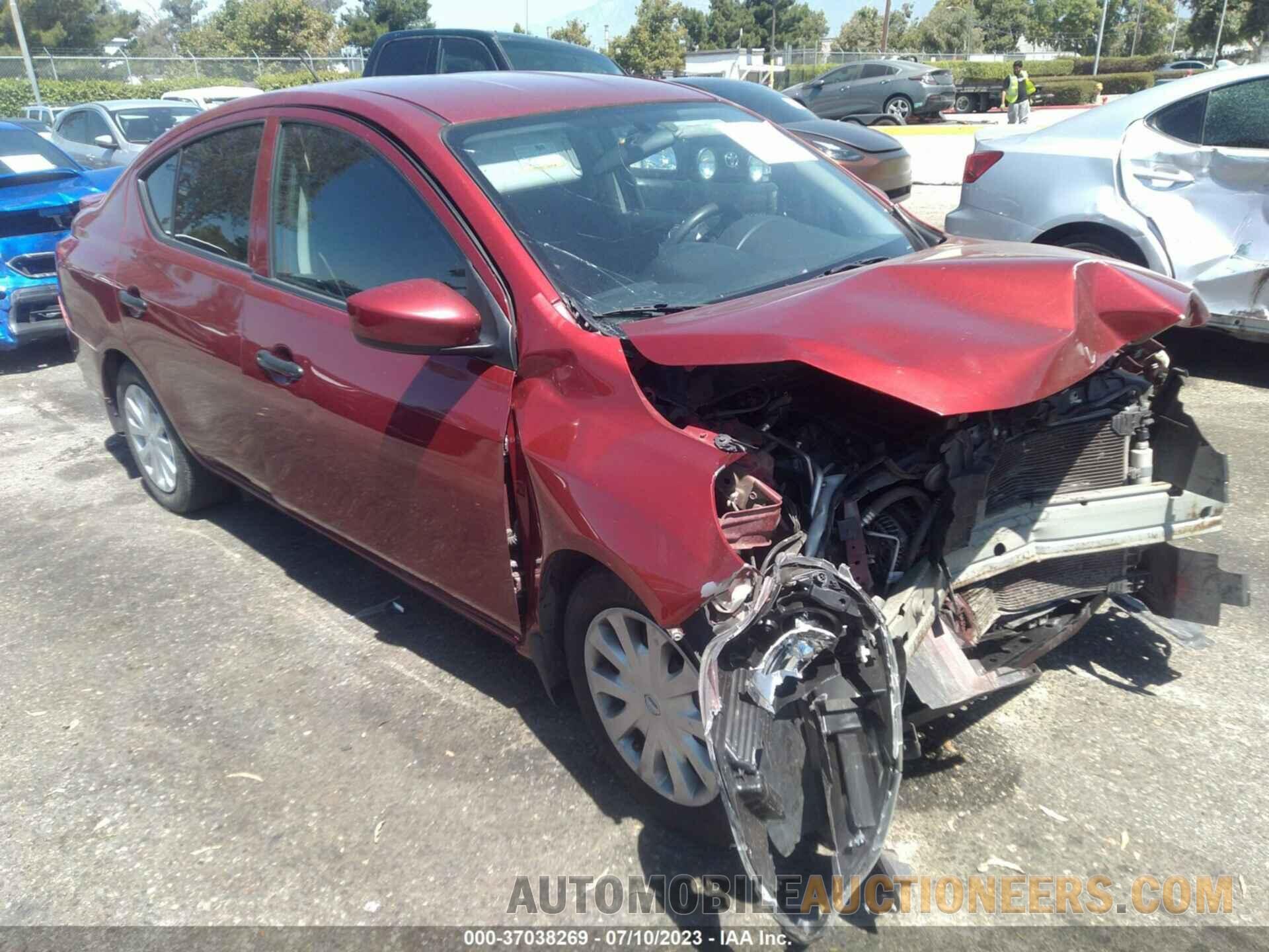 3N1CN7AP5JL839880 NISSAN VERSA SEDAN 2018