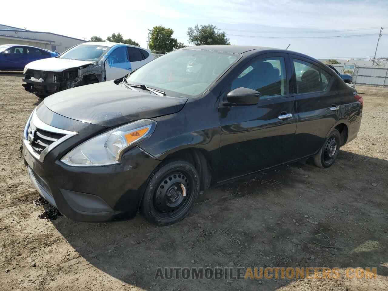 3N1CN7AP5JL842603 NISSAN VERSA 2018