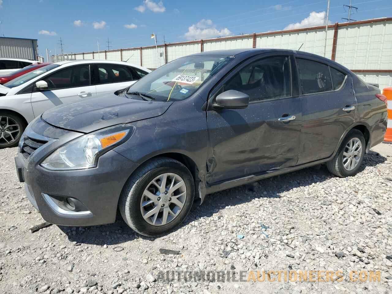 3N1CN7AP5JL843461 NISSAN VERSA 2018