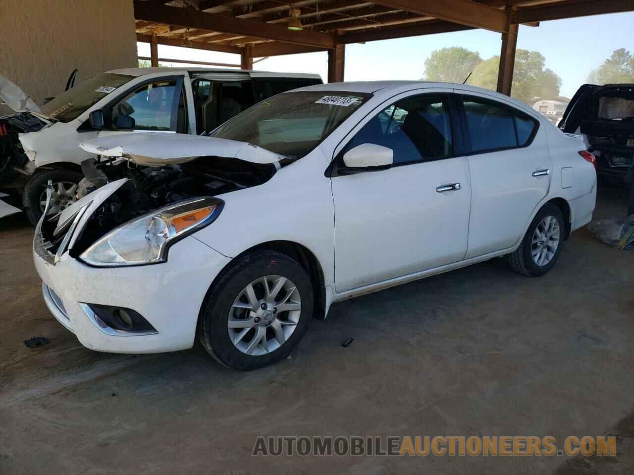 3N1CN7AP5JL844982 NISSAN VERSA 2018