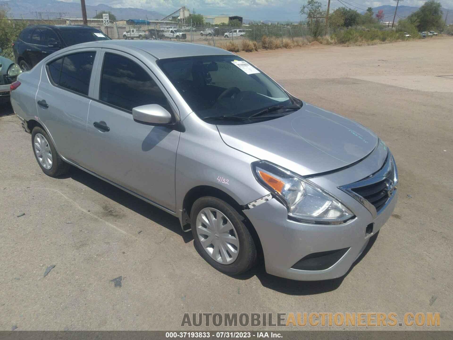 3N1CN7AP5JL853276 NISSAN VERSA SEDAN 2018