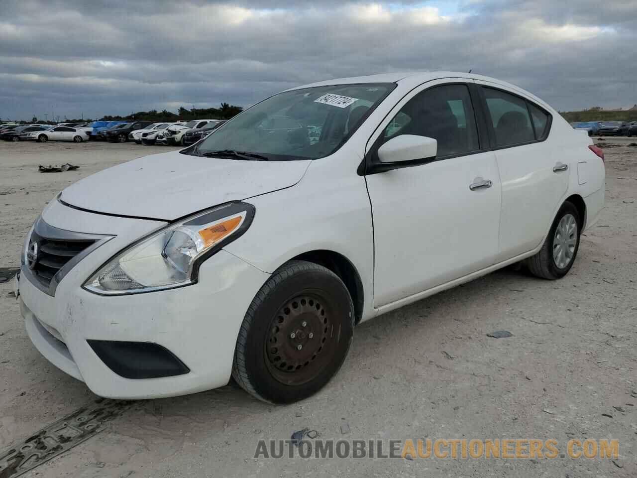 3N1CN7AP5JL881207 NISSAN VERSA 2018