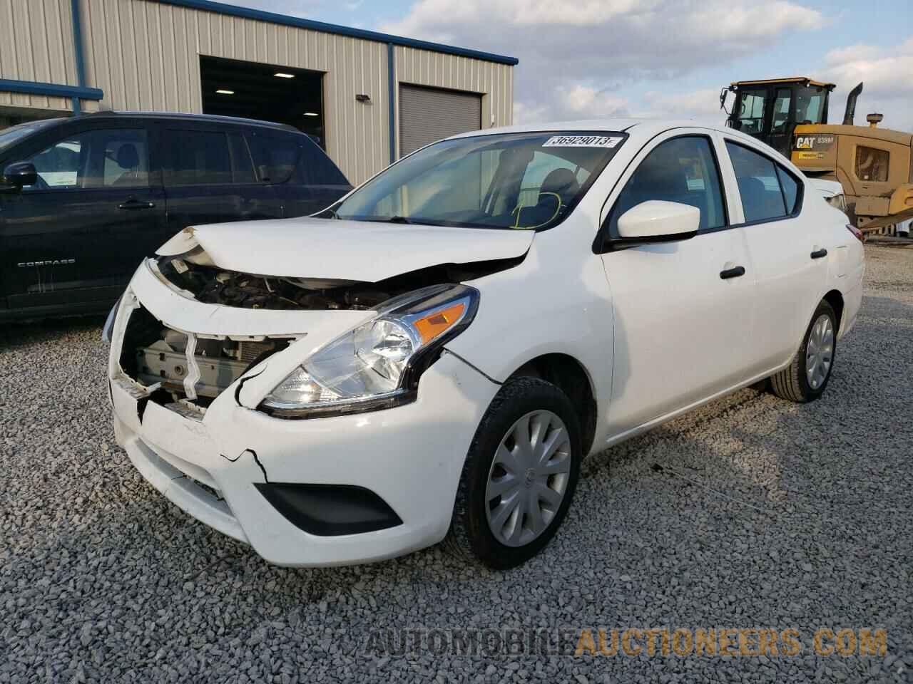 3N1CN7AP5JL884477 NISSAN VERSA 2018