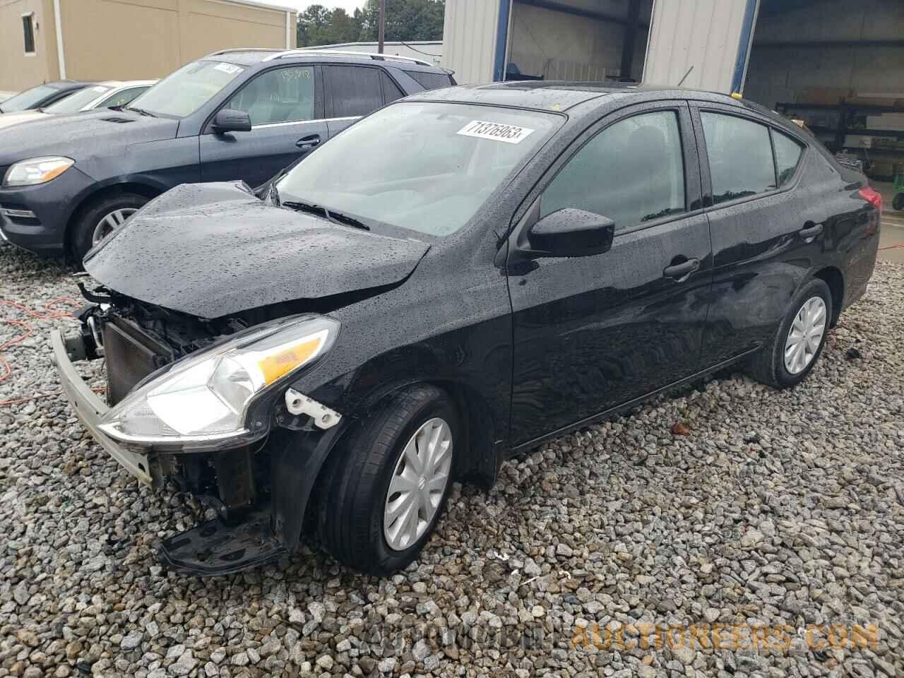 3N1CN7AP5KL808825 NISSAN VERSA 2019