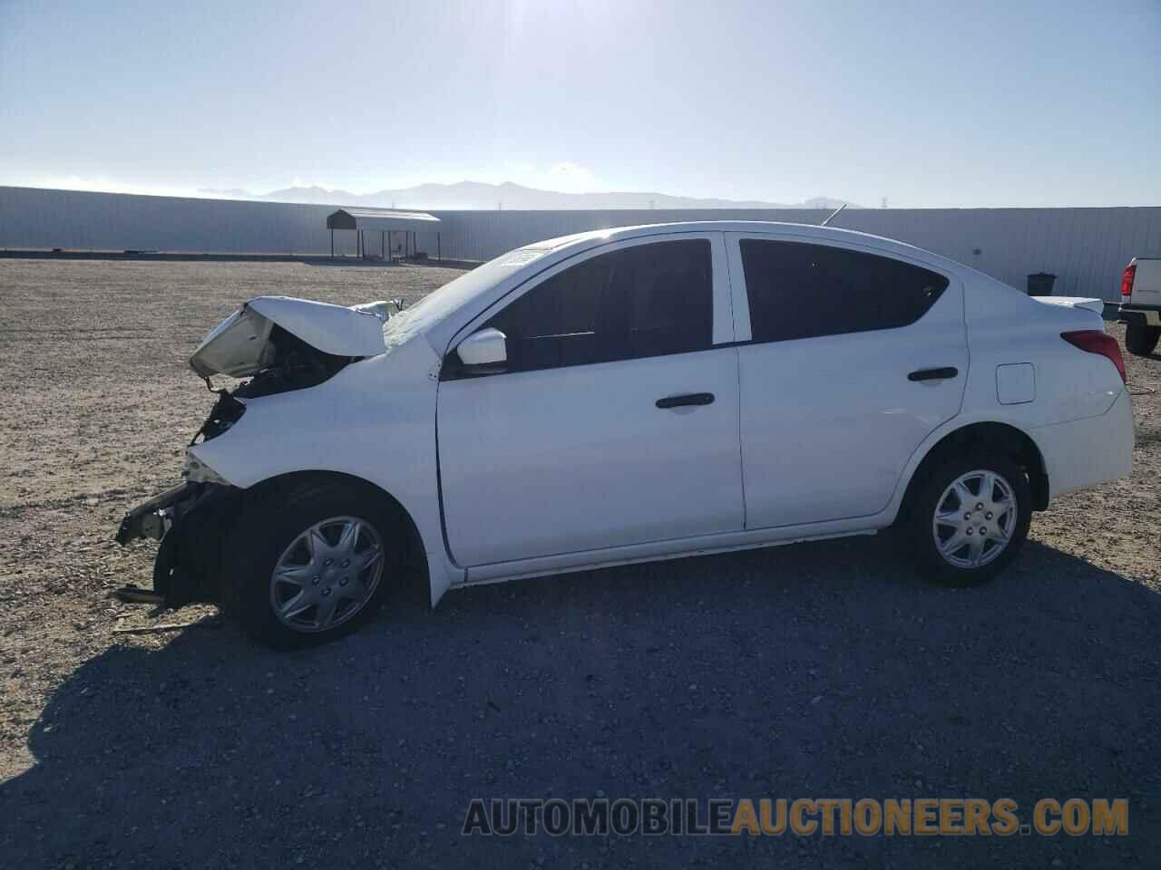 3N1CN7AP5KL816195 NISSAN VERSA 2019