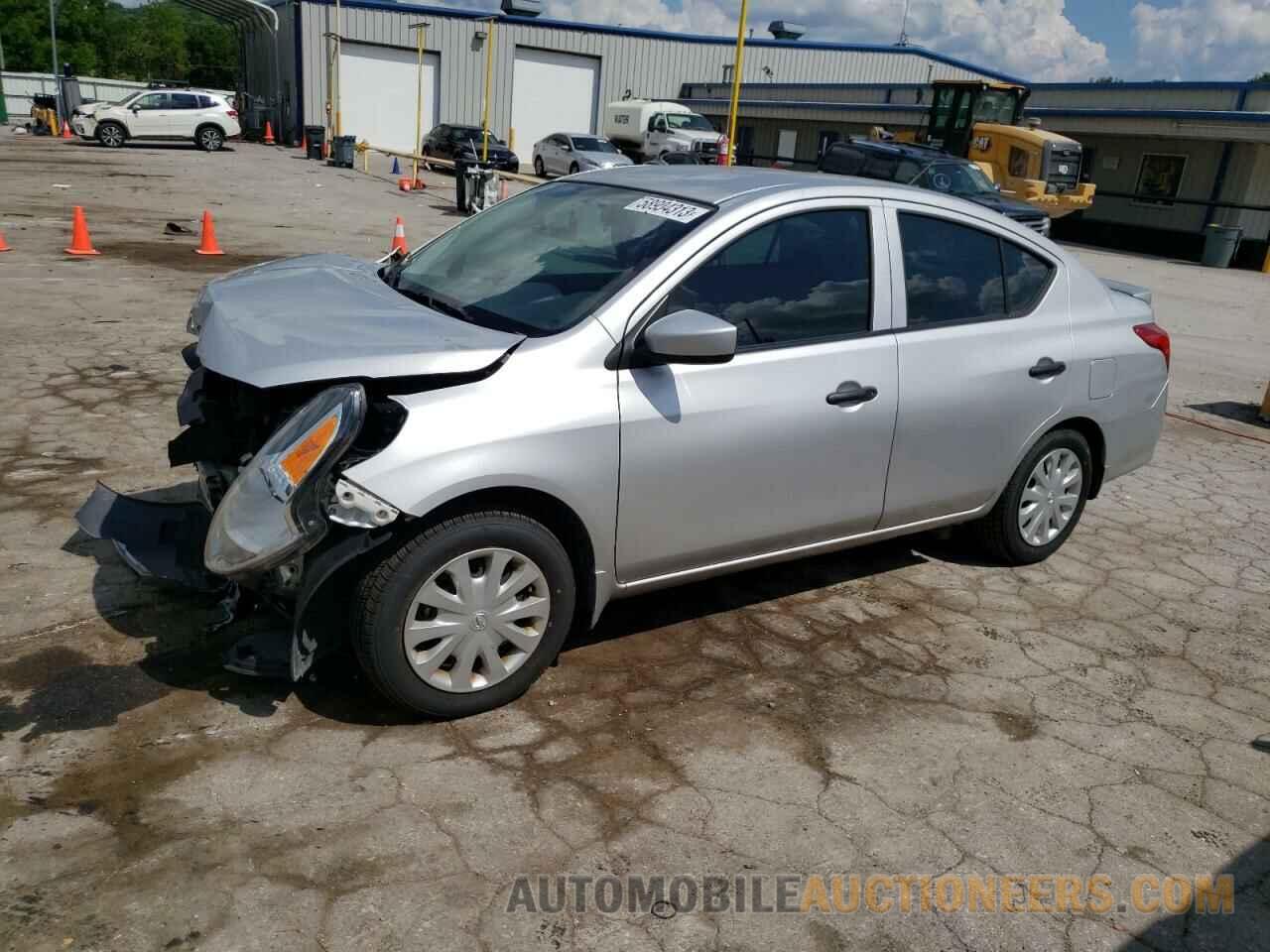 3N1CN7AP5KL821834 NISSAN VERSA 2019