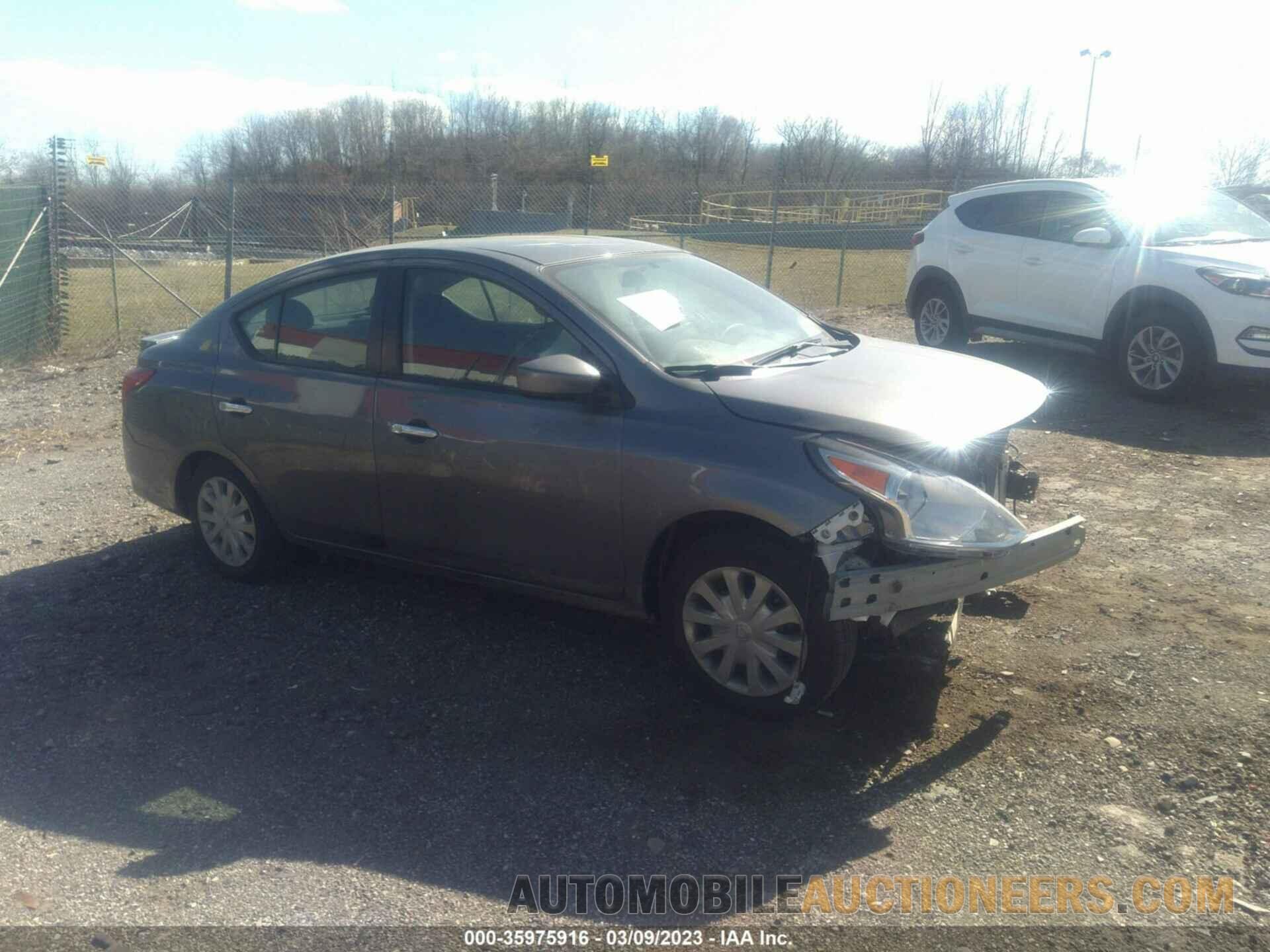 3N1CN7AP5KL832123 NISSAN VERSA SEDAN 2019