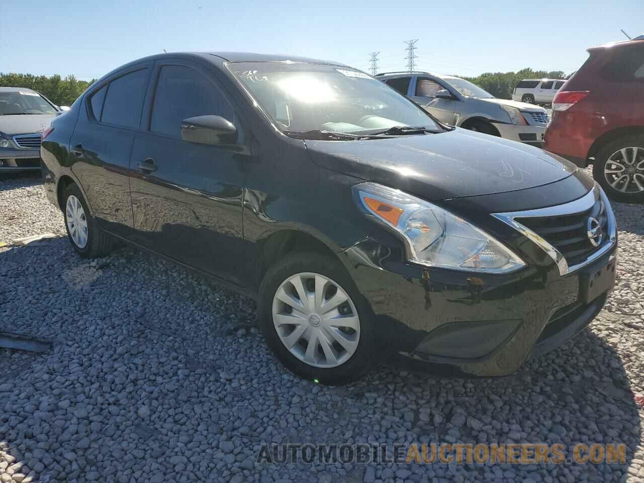 3N1CN7AP5KL845437 NISSAN VERSA 2019