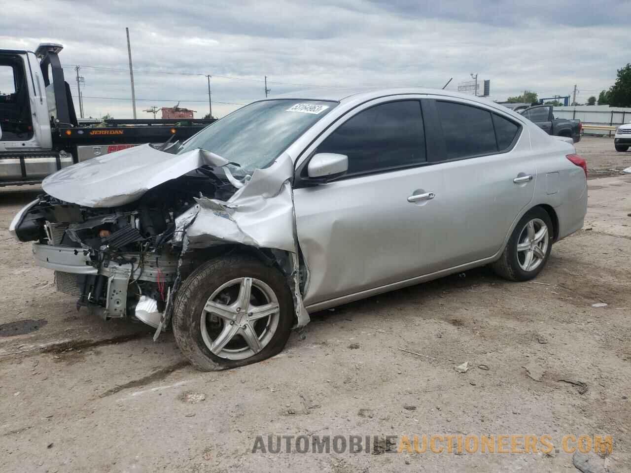 3N1CN7AP5KL847320 NISSAN VERSA 2019